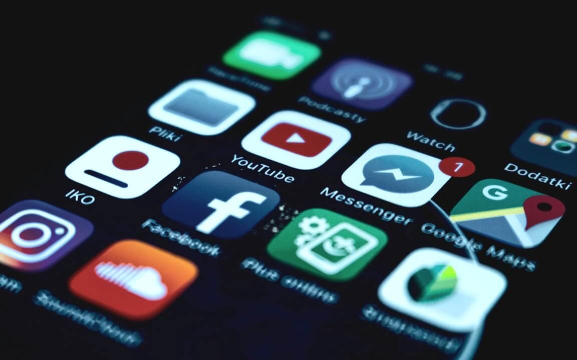 https://avori.by/assets/img/articles/mobile-apps.jpg